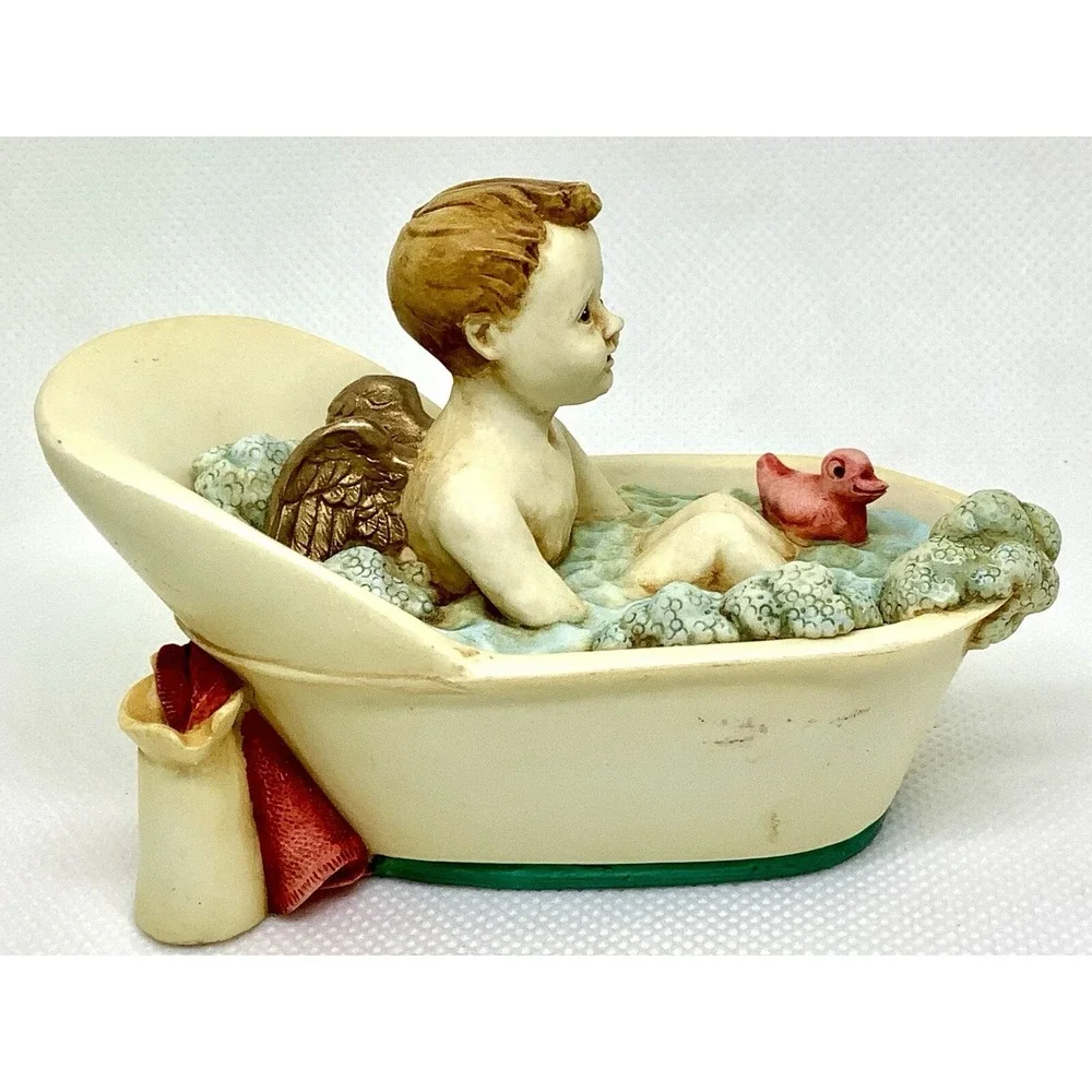 Harmony Kingdom Angelique Noel Angel Bathtub‎ Starfish So Cute!